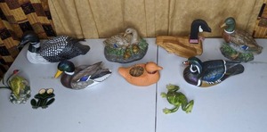 lot 223 image: Yard Animal Bric-a-Brac
