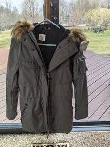lot 194 image: Womens S13NYC Winter Jacket - Size Small