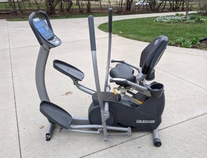 lot 125 image: Octane Fitness xRide Recumbent Elliptical