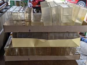 lot 348 image: Lot of Small Plastic Organizers