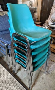lot 361 image: Six Hard Plastic Stackable Classroom Chairs