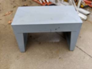 lot 385 image: Painted Metal Step Stool