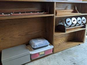 lot 331 image: Shelf with Contents Home Decor