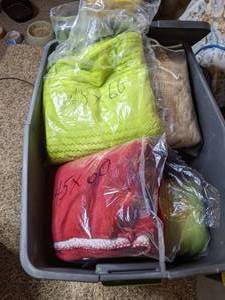 lot 335 image: Tote Filled with Blankets and Towels