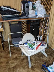 lot 430 image: Assorted Medical Equipment (See photos)