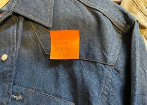 lot 435 image: (4) Womens Long Sleeve Button Up Shirts
