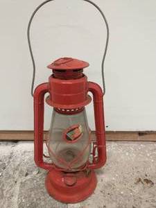 Vintage Dietz Junior Lantern