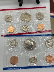 1984 Uncirculated Coin Set D & P Mint Marks