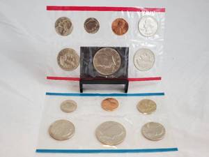 1980 U S Mint Uncirculated Philadelphia & Denver Mint Sets