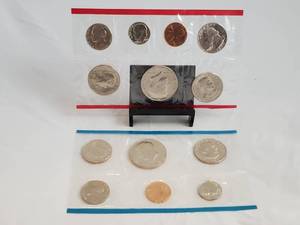 1980 U S Mint Uncirculated Philadelphia & Denver Mint Sets