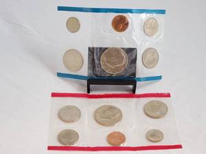 1979 U S Mint Uncirculated Philadelphia & Denver Mint Sets