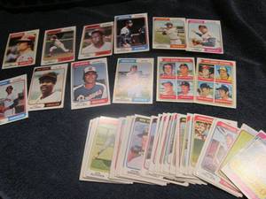 lot 558 image: 50 1974 Topps Baseball Cards...
