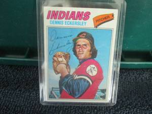lot 571 image: 1977 Topps Dennis Eckersley Card...