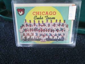lot 593 image: 1959 Topps Chicago Cubs Team Card...