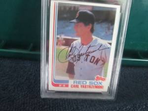 lot 627 image: 1982 Topps Carl Yastrzemski Graded ...
