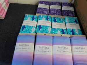 lot 11 image: 11 Little Feet 1 yard Fabric Cuts...