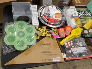 lot 28 image: Kitchen Lot...
