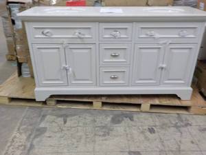 lot 46 image: Home Decorators Collection Sadie 67...