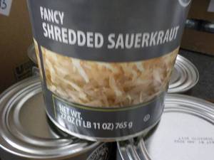 lot 132 image: 5 - 27 oz Cans Monarch Fancy Shredd...