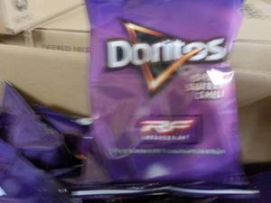 lot 152 image: Case of 72 - 1 oz Bags Reduced Fat ...