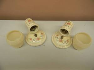 lot 31 image: 2 - VINTAGE UNDERWRITERS LABORATORIES ELECTRIC WALL PULL STRING FIXTURE - PORCELIER - AWESOME RARE OLD SCHOOL FIXTURES - SEE PICTURES