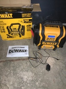 DEWALT 1600 PEAK AMP PORTABLE CAR JUMP STARTER WITH 120 PSI DIGITAL AIR COMPRSSOR AND 500-WATT INVERTER. SEE PICTURES