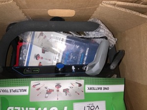 TORO POWER CLEAR 21 IN. 60-VOLT LITHIUM-ION BRUSHLESS CORDLESS ELECTRIC SNOW BLOWER WOTH 7.5AH BATTERYCHARGER INCLUDED. SEE PICTURES