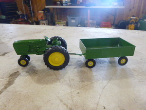 Ertl John Deere Tractor and Trailer