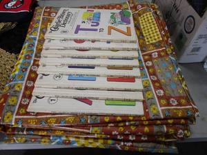 Set Of Vintage Charlie Brown Dictionaries & A Blanket