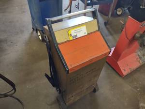 lot 20 image: Marquette Battery Charger, Works...