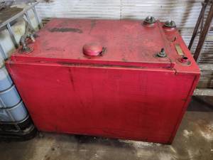 lot 53 image: Oil Tank, 55x36x36...