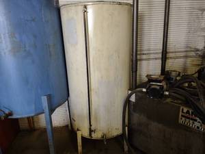 lot 56 image: Oil Tank, 30x60...