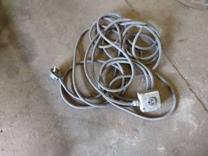 lot 61 image: 220 Volt Extension Cord...
