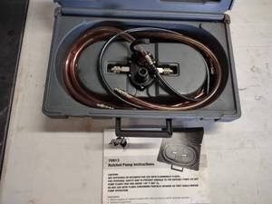 lot 102 image: PBT Ratchet Pump...