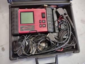 lot 104 image: Snap-On Vantage MT2400 Power Graphi...