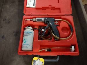 lot 94 image: Phoenix Injector Brake Bleeder...