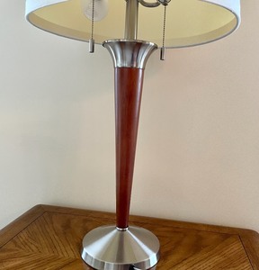 lot 30 image: Decorative Table Lamp w  Double Light Pulls