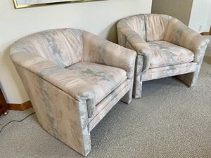 lot 2 image: Pair of Drexel Contemporary Classics Chairs