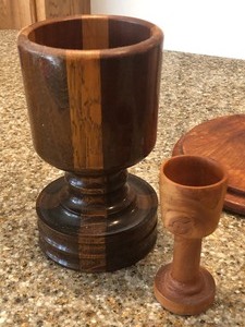 lot 50 image: Assorted Wooden Kitchen Pieces