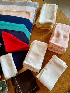 lot 84 image: Wonderful Array of Table Linens