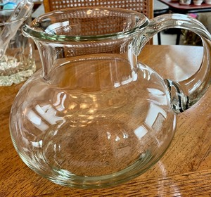 lot 82 image: Lovely Clear Glass Lot
