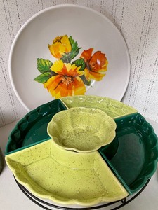 lot 89 image: Green and Groovy