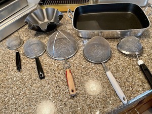 lot 137 image: Bakeware and Cookware