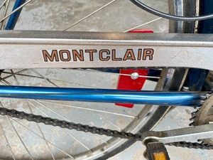 lot 173 image: Montclair 3 Speed Bicycle