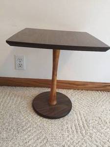 lot 219 image: Small Wooden Accent Table