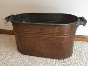 lot 222 image: Large Two Handled Copper Broiler