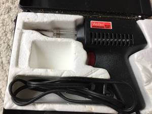 lot 301 image: 2 Weller Soldering Kits