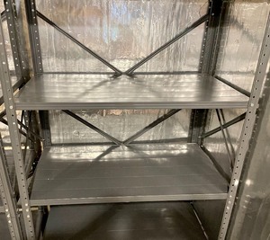 lot 270 image: Metal Shelving Unit