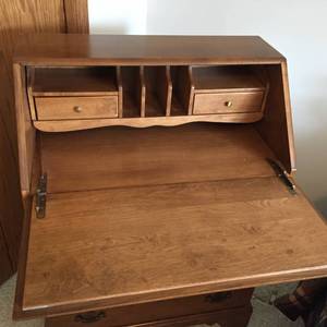 lot 343 image: Vintage Four Drawer Drop Down Secretary Style Desk
