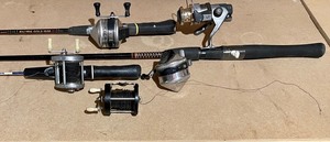 lot 368 image: Lot of Fishing Reels
